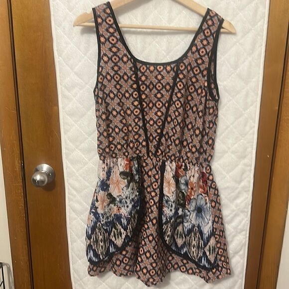 lottie and holly Pants - Muti color romper   